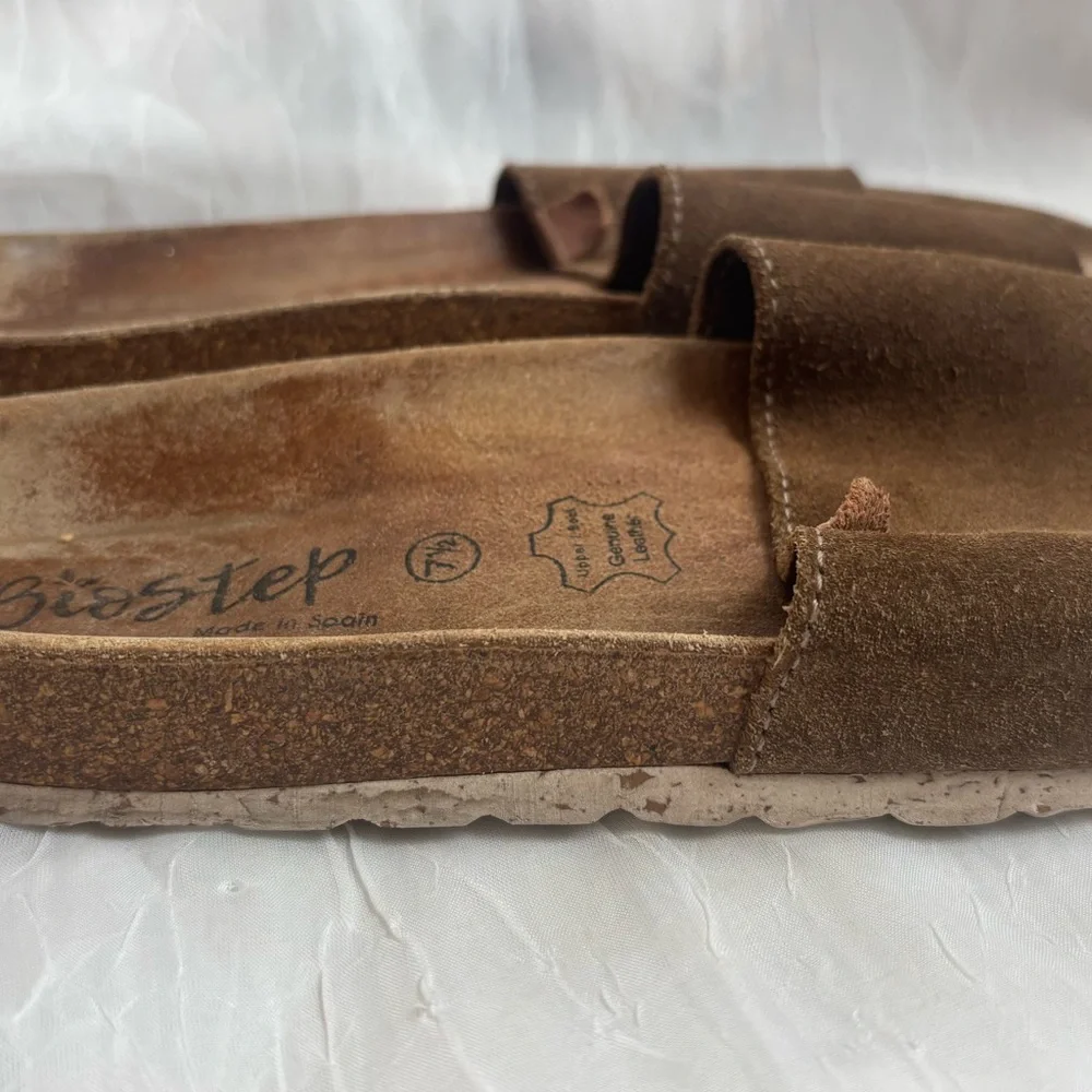 Brown Suede Leather Women's Sandals - Picture 3 of 3